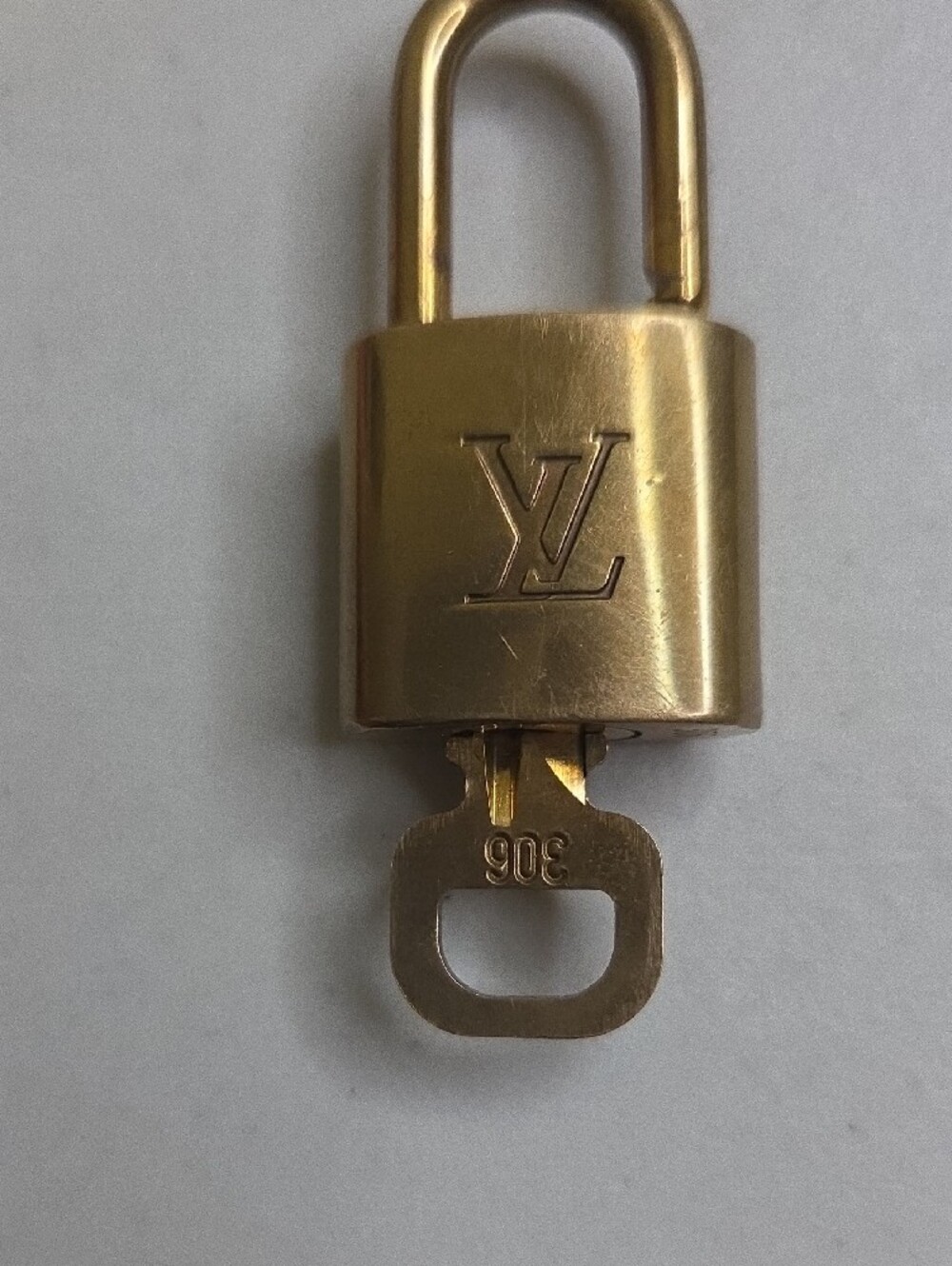 Louis Vuitton #306 Gold-tone Padlock Key Charm - Picture 2 of 3